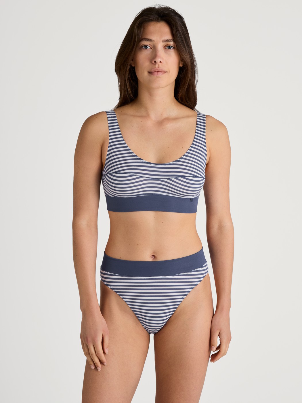 Brassière