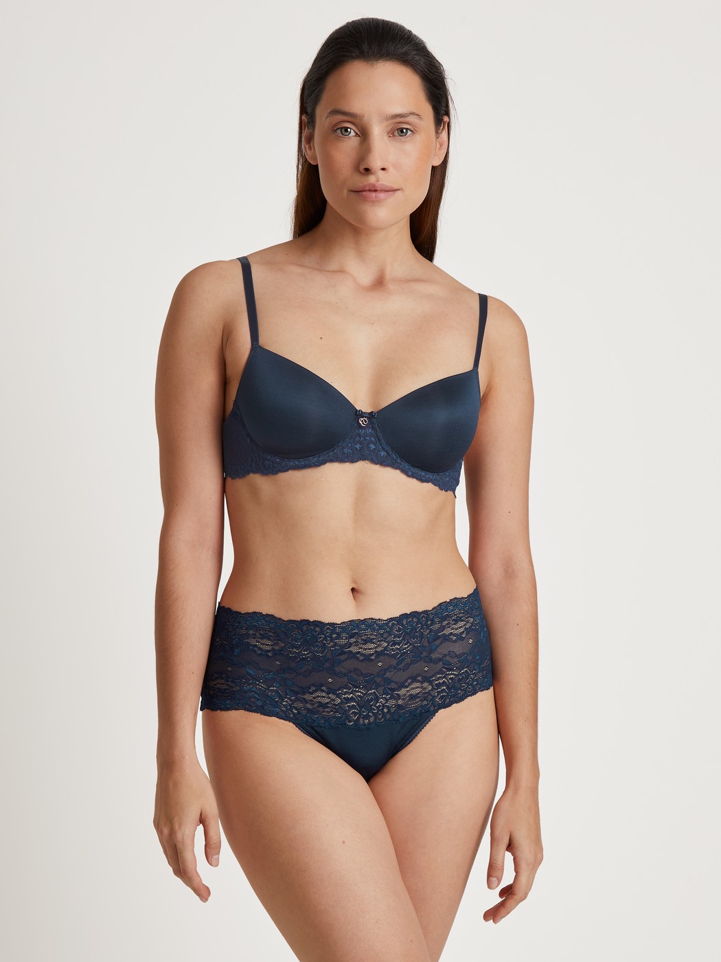 Women model is wearing Underwired T-shirt bra with padding made of Viscose in Blue, Lace from the Sensual Secrets series by CALIDA, Outfit