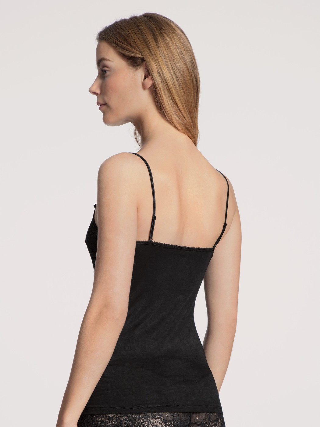 Top a spalline con pizzo