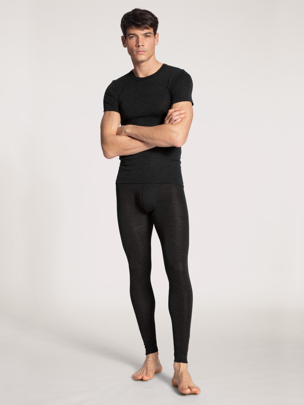 Men model is wearing T-shirt made of Wool in Blue, Unicoloured from the Wool & Silk series by CALIDA, Outfit