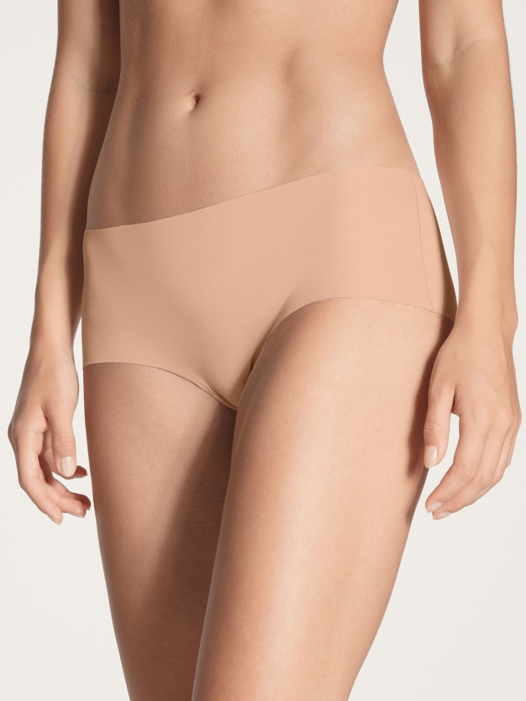 Le mannequin Femme porte le/la  en Modal de couleur Rose, Unicolore, de la série Natural Skin Duo de CALIDA, Vue de face