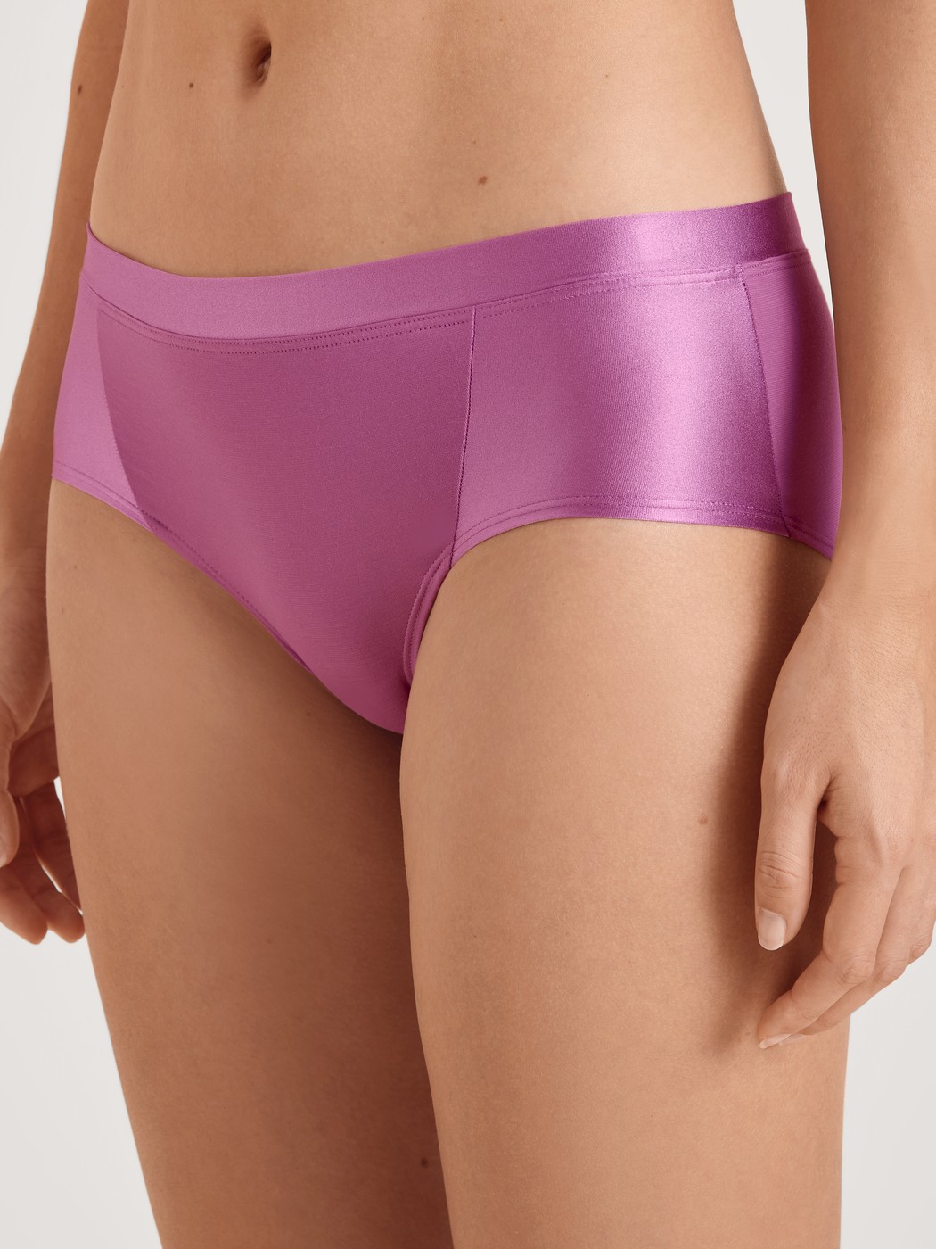 Panty, taille basse