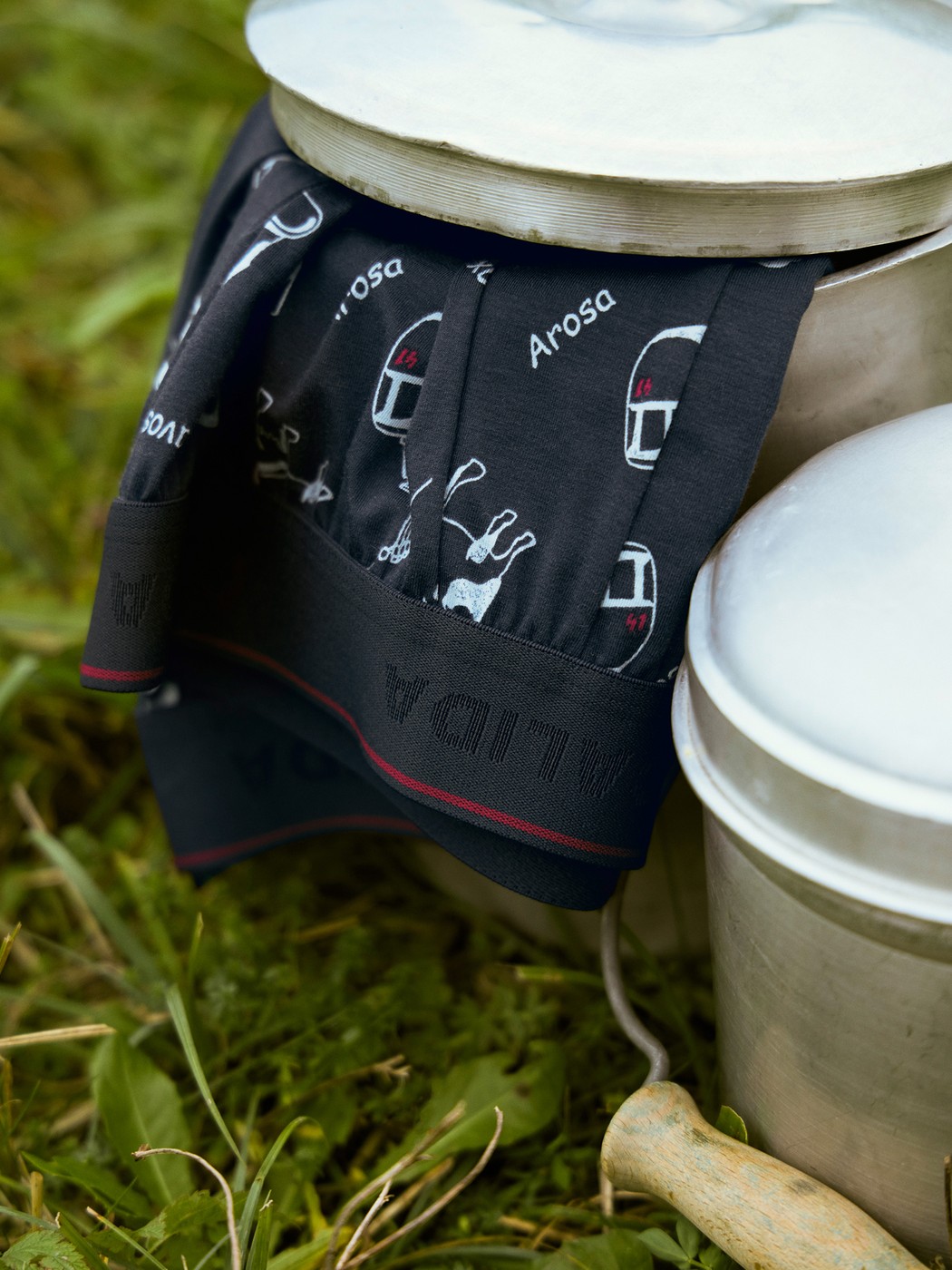 Herren - Boxer Brief aus Baumwolle in Blau, Motiv aus Serie Swiss Resort von CALIDA, Detail