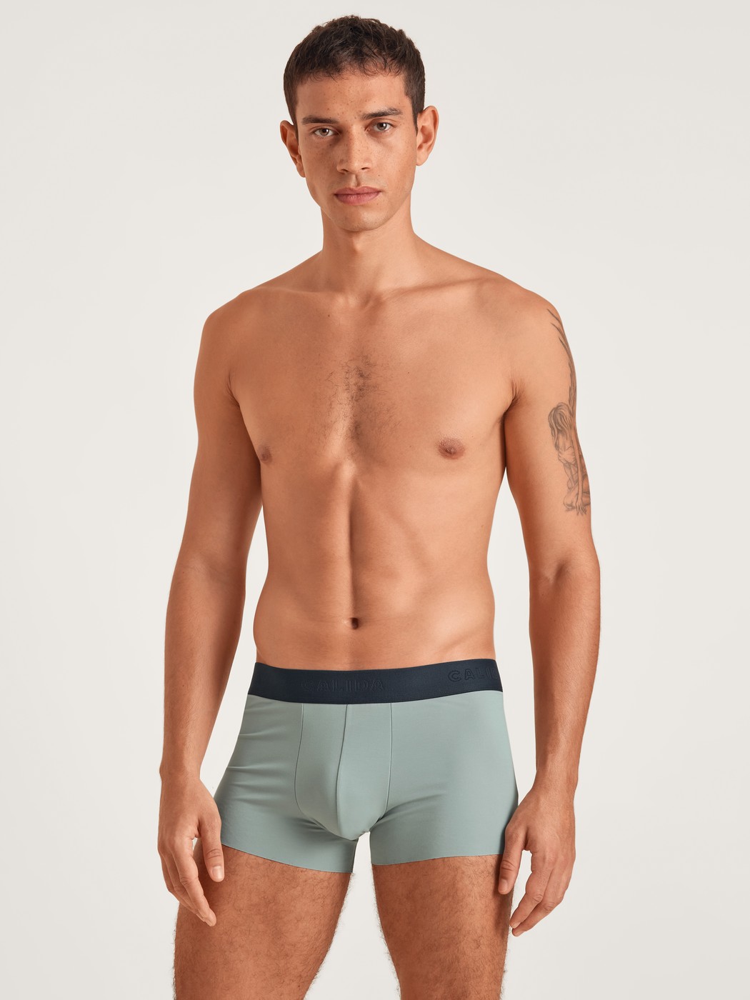 Boxer brief with elastic waistband