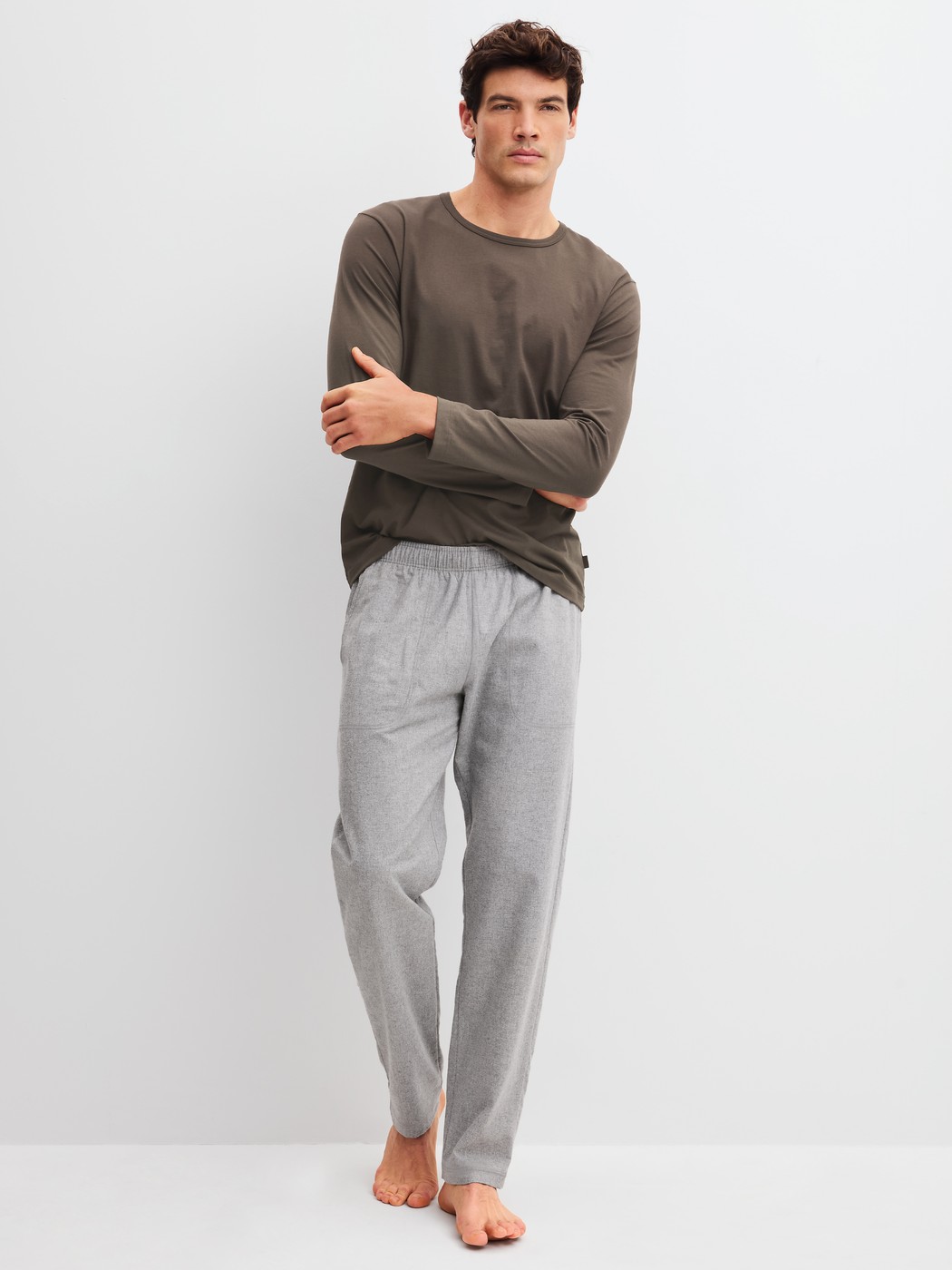 Men model is wearing  made of Flanell in Grey, Patterned from the RMX Flannel Mood series by CALIDA, Outfit