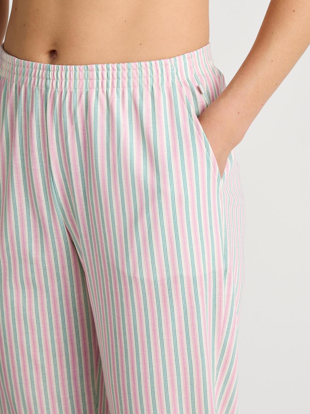 Pyjama bottom with cuffs