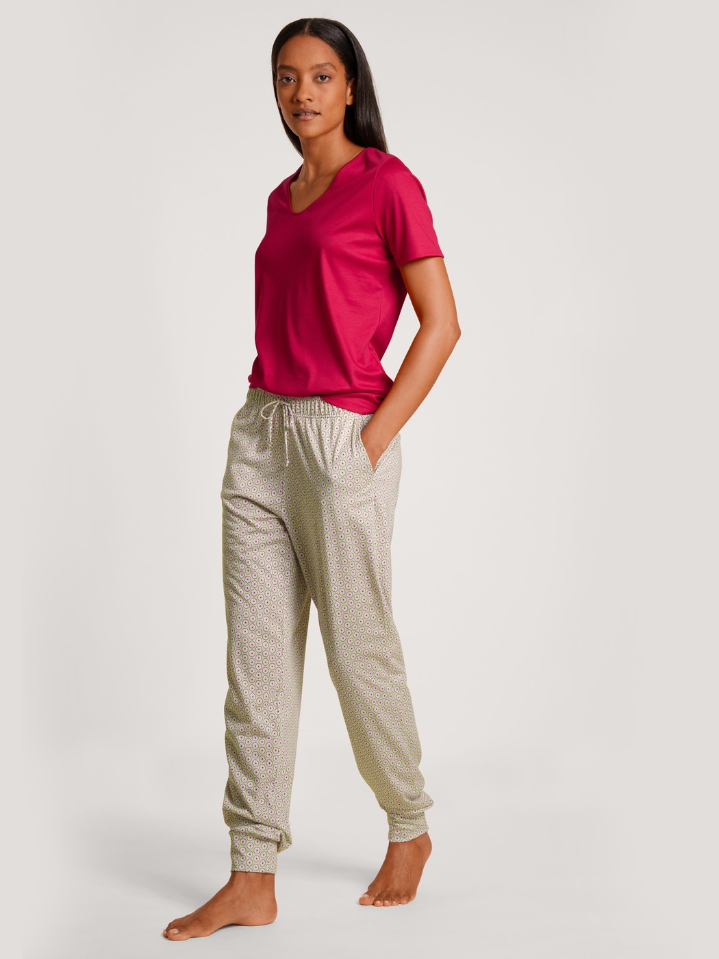 Pants with side pockets