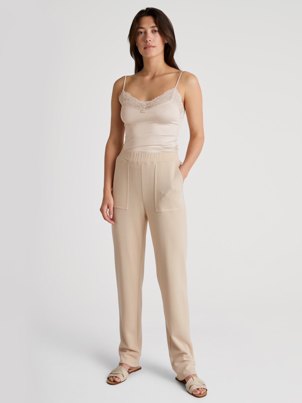 Loungepants with side pockets