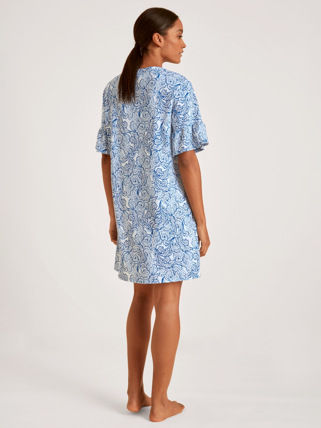 Short sleeve nightdress, length 90cm