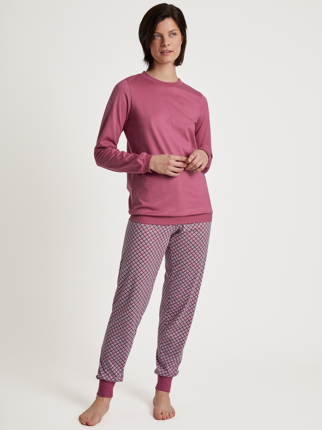 Pyjama with cuff