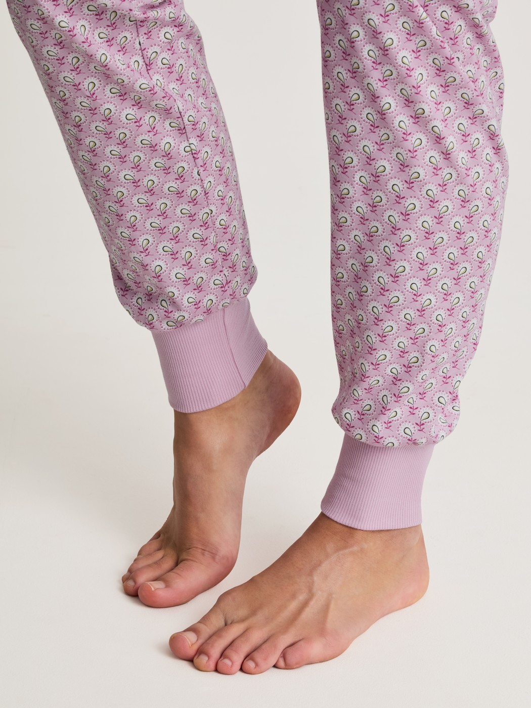 Pyjama with cuff