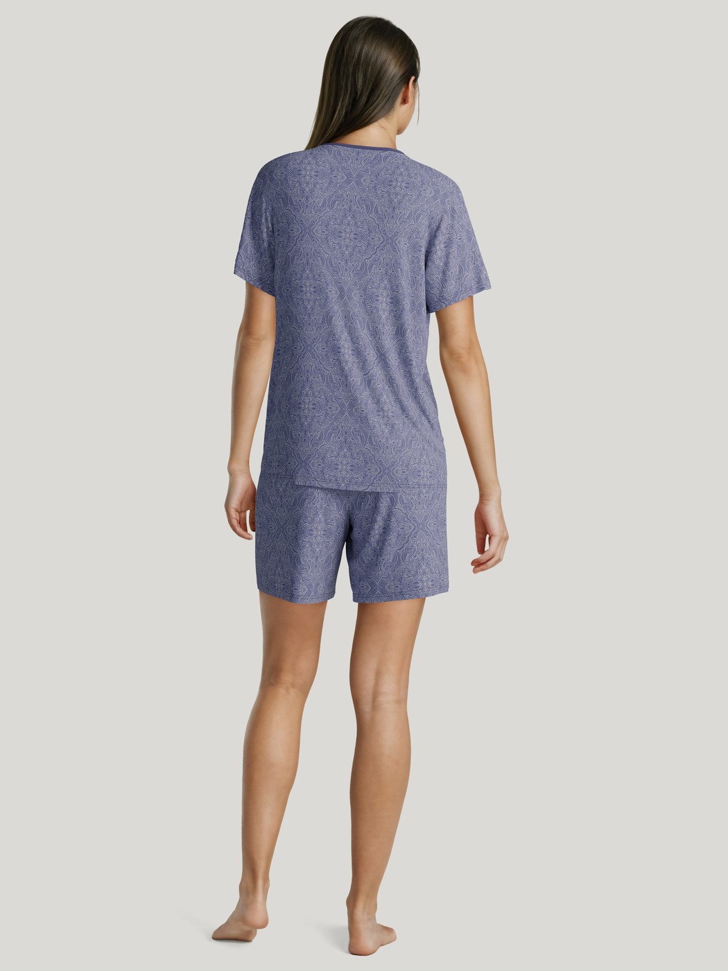 Short pyjama