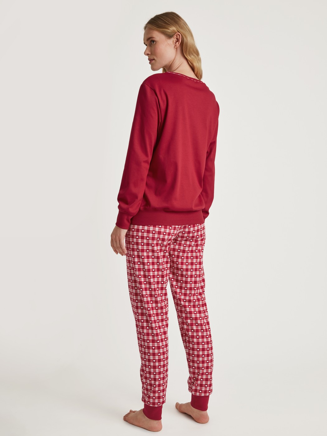 Pyjama with cuff