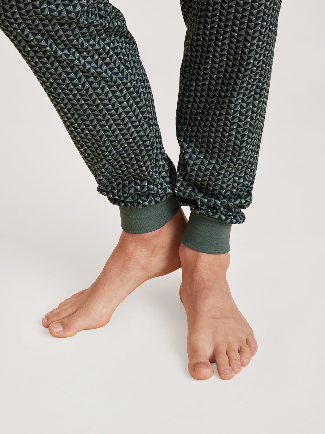 Pyjama with cuff