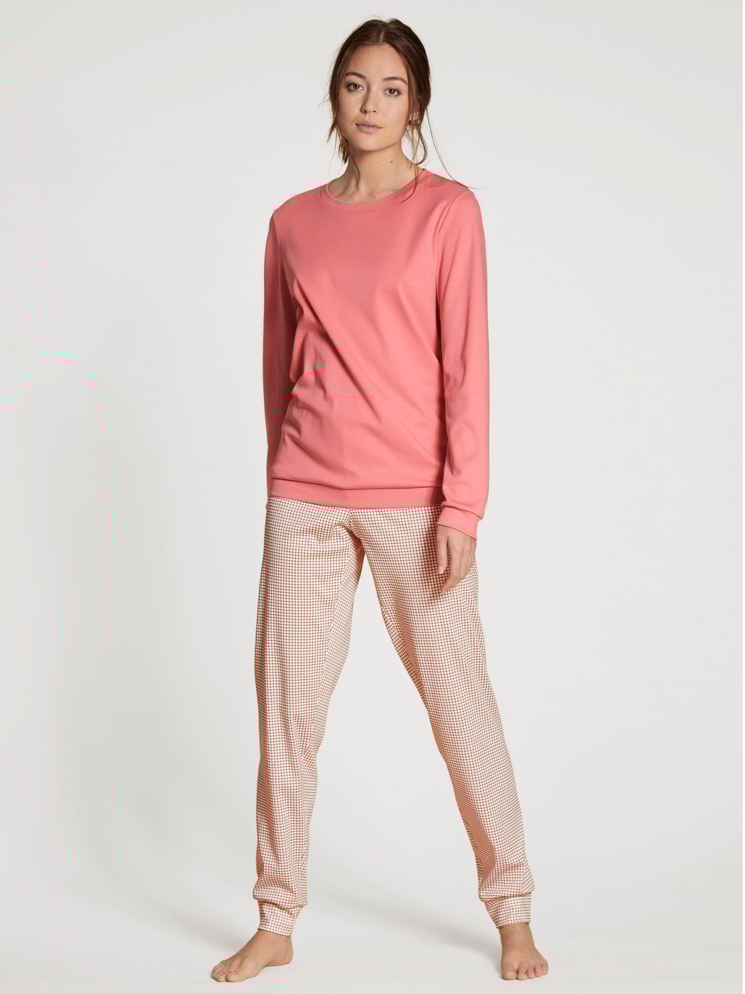 Pyjama with cuff