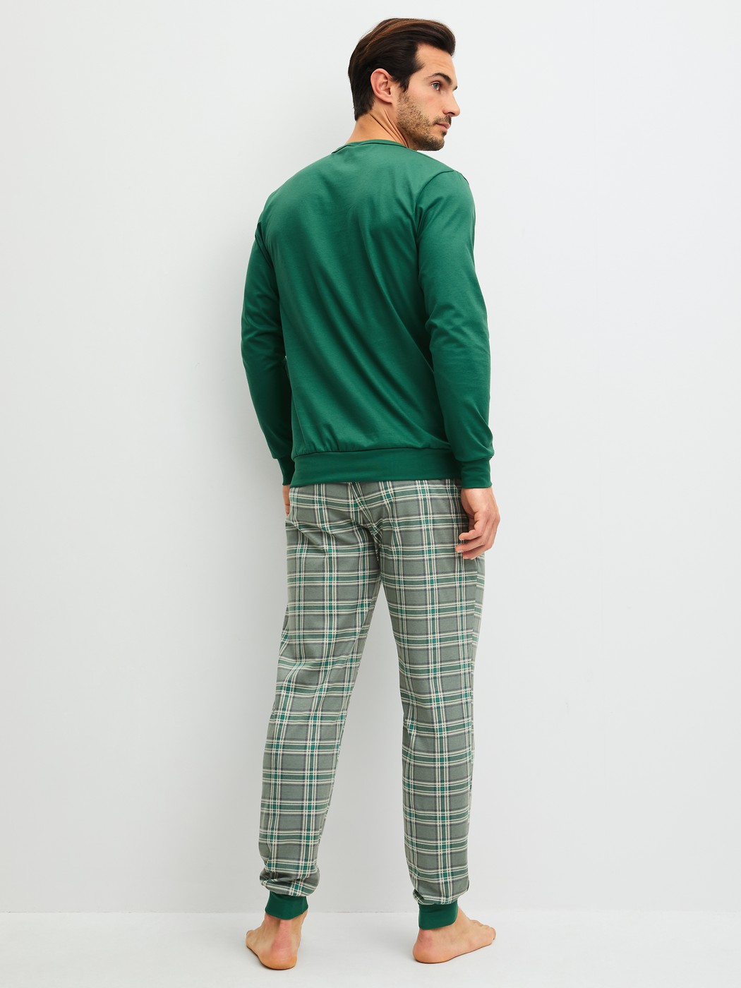 Men model is wearing Pyjama with cuff made of 100% Cotton in Green, Checked from the Relax Imprint 2 series by CALIDA, Back view