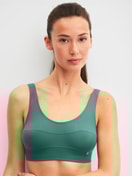 Women model is wearing Bustier made of Cotton in Green, Unicoloured from the Elastic series by CALIDA, Front view
