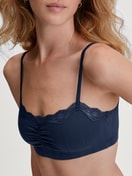 Women model is wearing Bustier made of Cotton in Blue, Lace from the Etude Toujours series by CALIDA, Detail