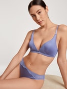 Triangle bra without underwire