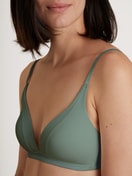 Triangle bra with padding