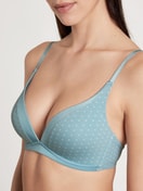 Soft bra without underwire