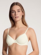 Bra with underwiring