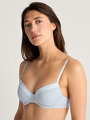 T-shirt bra