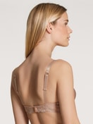 Spacer bra with wires