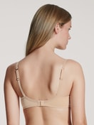 Bra with underwiring