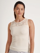 Tank top made from wool and silk