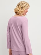 Women model is wearing Shirt long sleeve made of Modal in Purple, Unicoloured from the DSW Balancing series by CALIDA, Back view