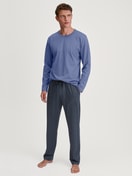 Men model is wearing Shirt long sleeve made of 100% Cotton in Blue, Unicoloured from the Remix Basic Sleep series by CALIDA, Outfit