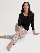 Women model is wearing Shirt long sleeve made of Modal in Black, Unicoloured from the Favourites Seduction series by CALIDA, Additional Image