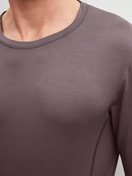 Men model is wearing Shirt long sleeve made of Modal in Brown, Unicoloured from the DSW Balancing series by CALIDA, Detail