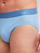 Men model is wearing Brief made of Cotton in Blue, Patterned from the Cotton Code Design series by CALIDA, Detail