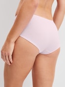 Damen-Model trägt Panty, low cut aus Baumwolle in Rosa, Einfarbig aus Serie Essential Cotton von CALIDA, Rückansicht