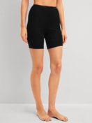 Women model is wearing  made of Wool in Black, Unicoloured from the True Confidence series by CALIDA, Front view