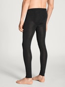 Herren-Model trägt Longpants aus Wolle und Seide aus Wolle in Blau, Einfarbig aus Serie Wool & Silk von CALIDA, Rückansicht