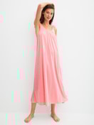 La modella / Il modello Donna indossa Camicia da notte, lunghezza 125 cm in Cotone di colore Rosa, Tinta unita, della serie Favourites Beach di CALIDA, Vista frontale