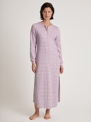 Long-sleeved nightdress