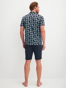 Le mannequin Homme porte le/la Pyjama court en 100% coton de couleur Bleu, À motifs, de la série Relax Imprint 2 de CALIDA, Vue arrière