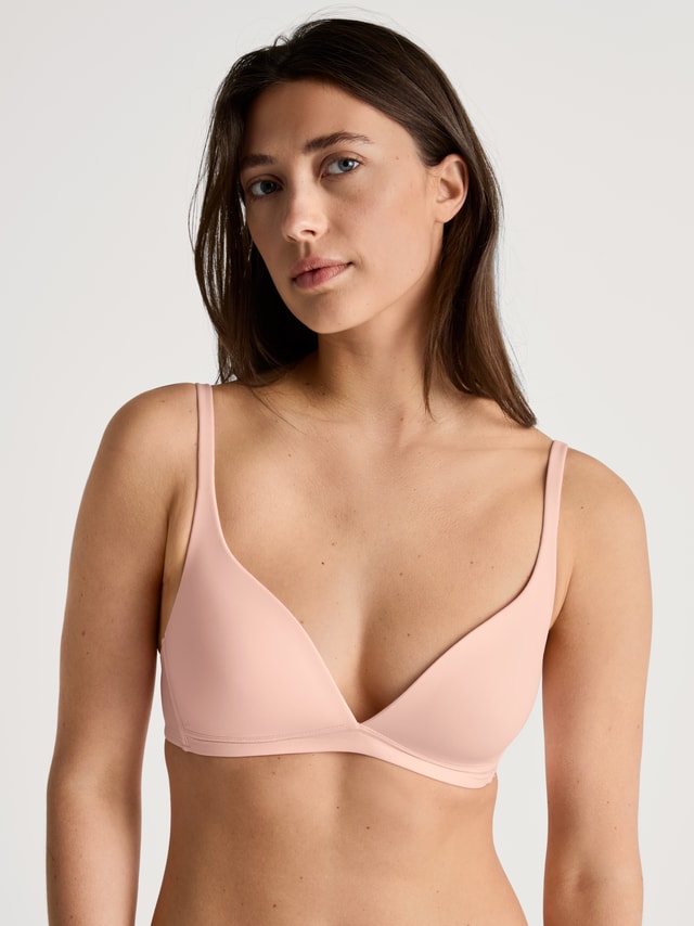 Triangle bra without underwire