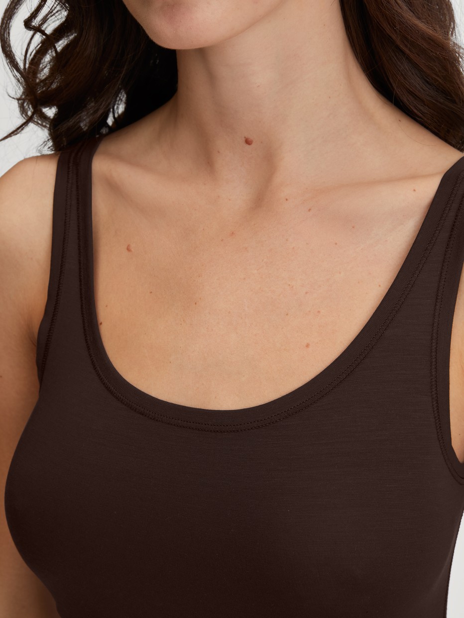 Women model is wearing Tank top made of Modal in Brown, Unicoloured from the Soft Favourites series by CALIDA, Detail
