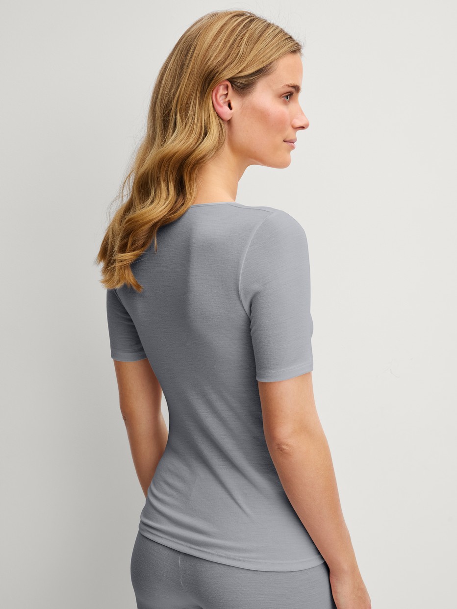 Women model is wearing  made of Wool in Grey, Unicoloured from the True Confidence series by CALIDA, Back view