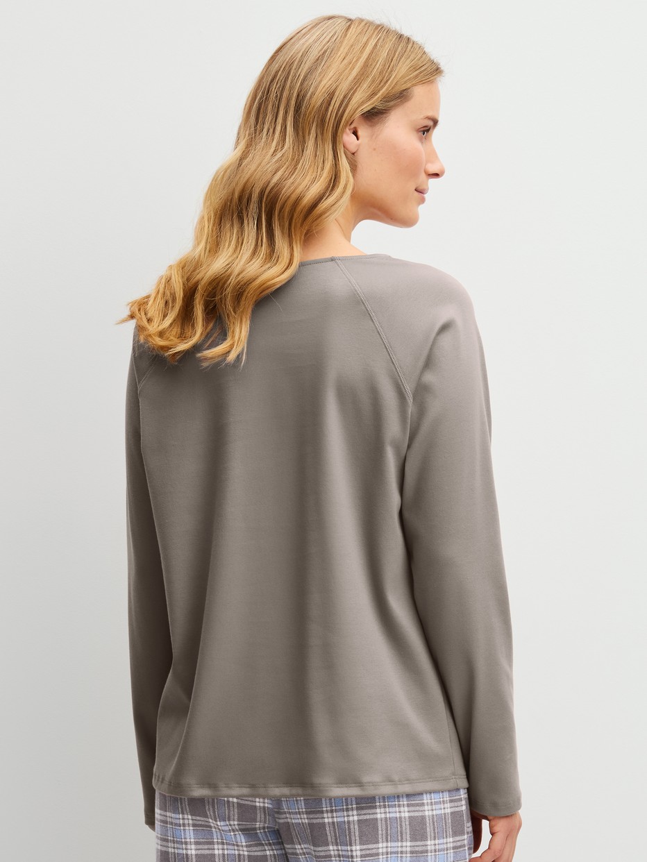Women model is wearing  made of 100% Cotton in Brown, Unicoloured from the Alpine M&M series by CALIDA, Back view
