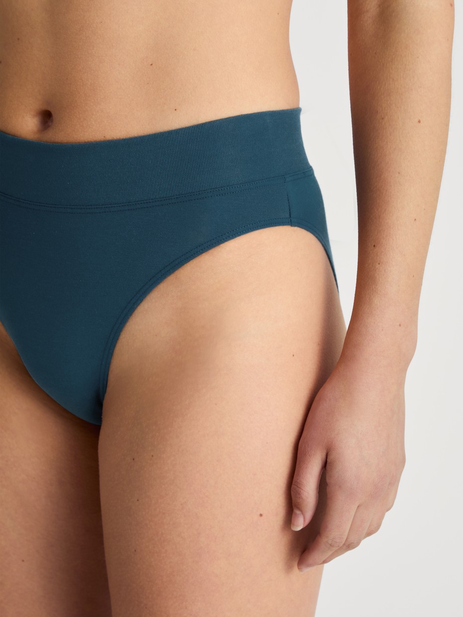 Brief, high waist
