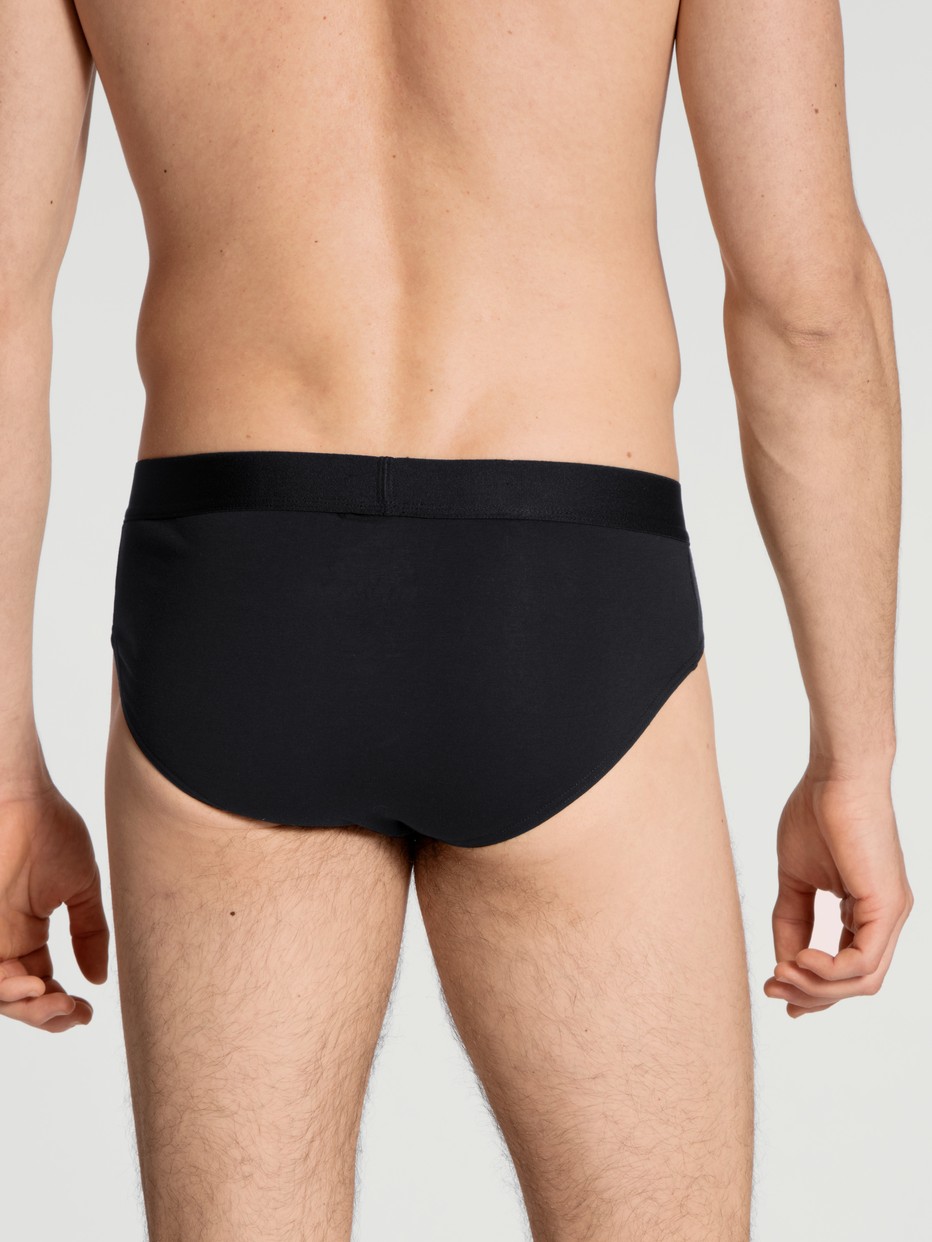 Brief