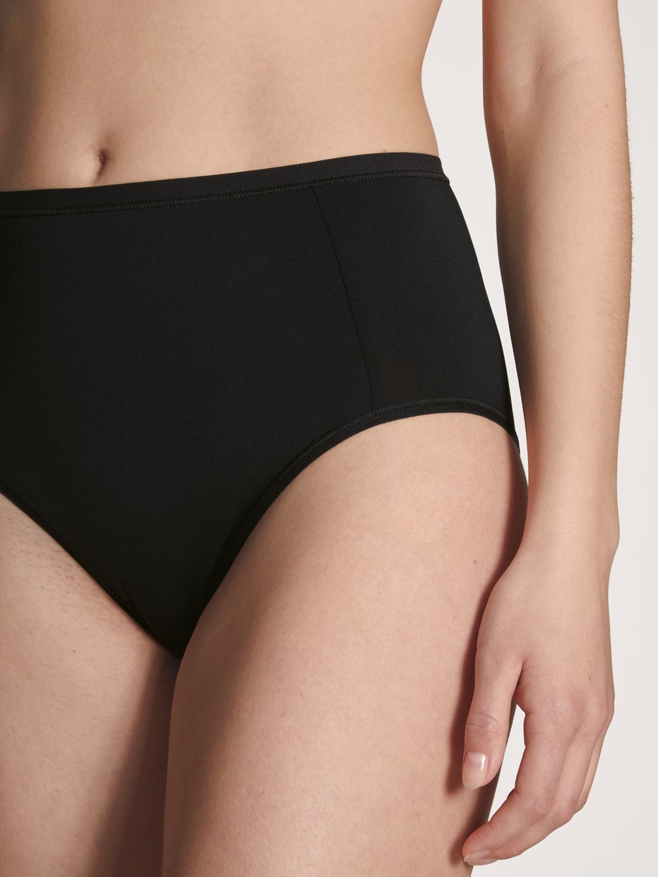 Brief