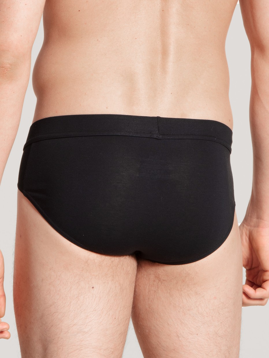Brief