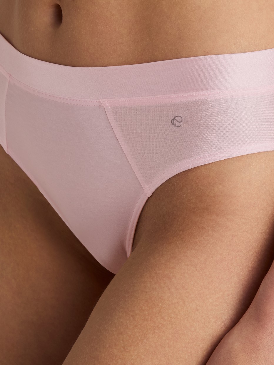 Brief